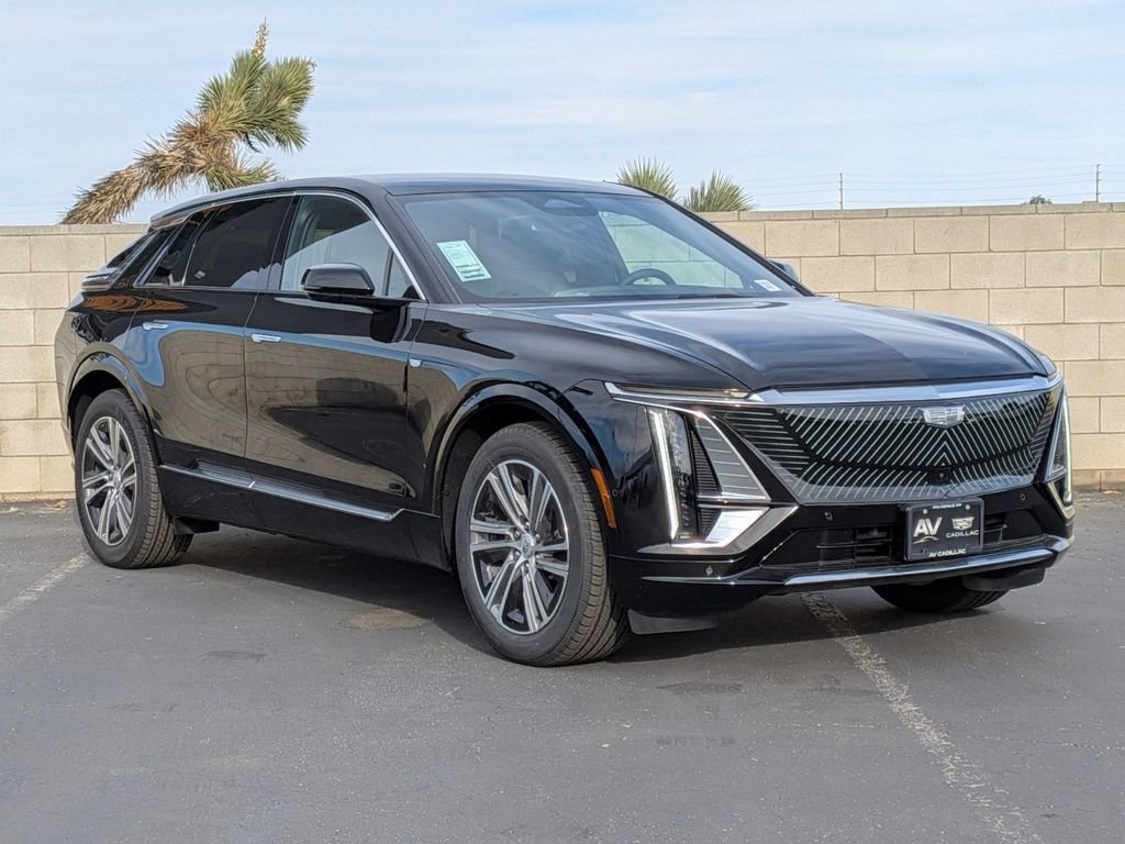 New 2026 Cadillac Lyriq Luxury RWD image 29