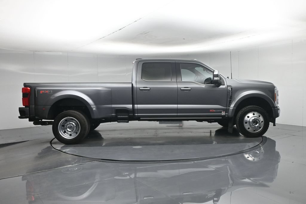 Certified 2023 Ford F450 Platinum w/ FX4 Off-Road Package AWD/4WD image 34