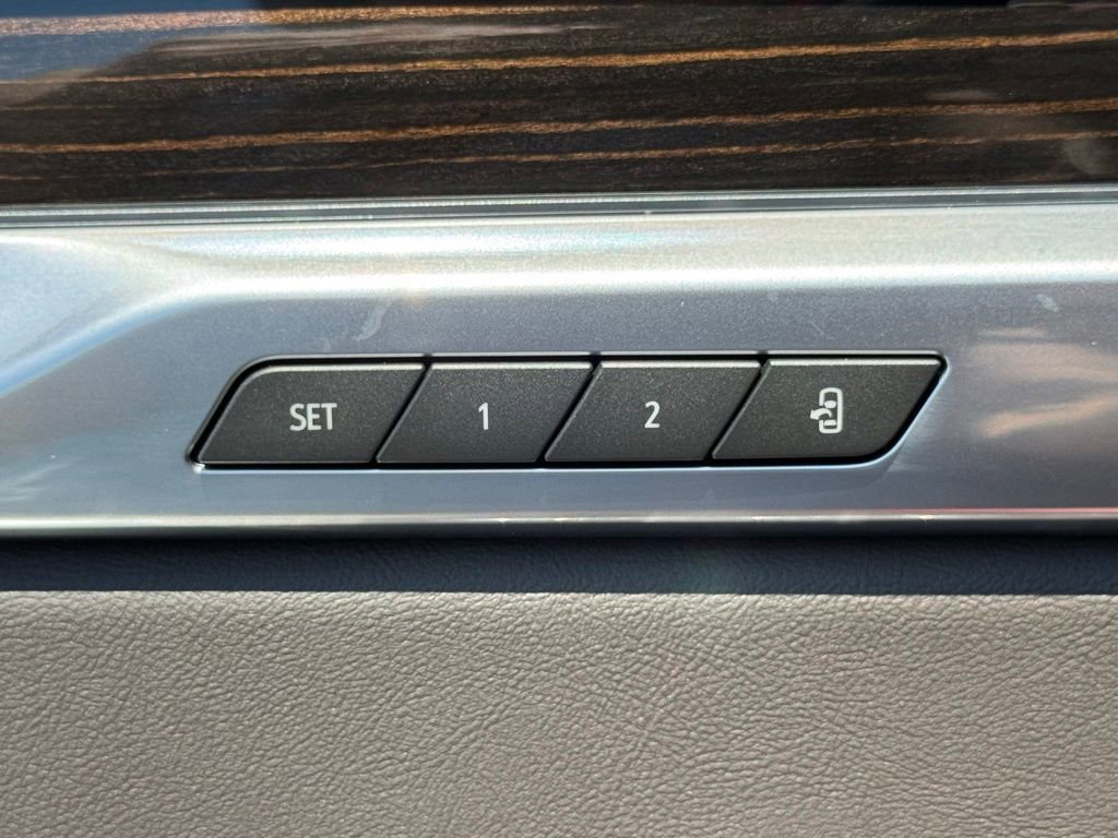 New 2026 Cadillac Escalade Luxury w/ Touring Package AWD/4WD image 19