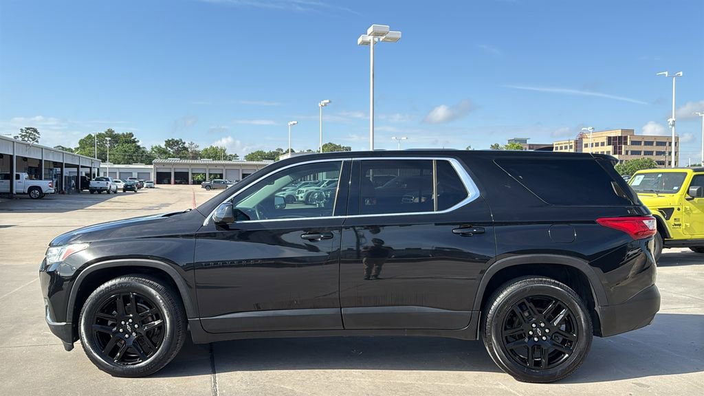Used 2019 Chevrolet Traverse LS w/ LPO, Blackout Package image 2