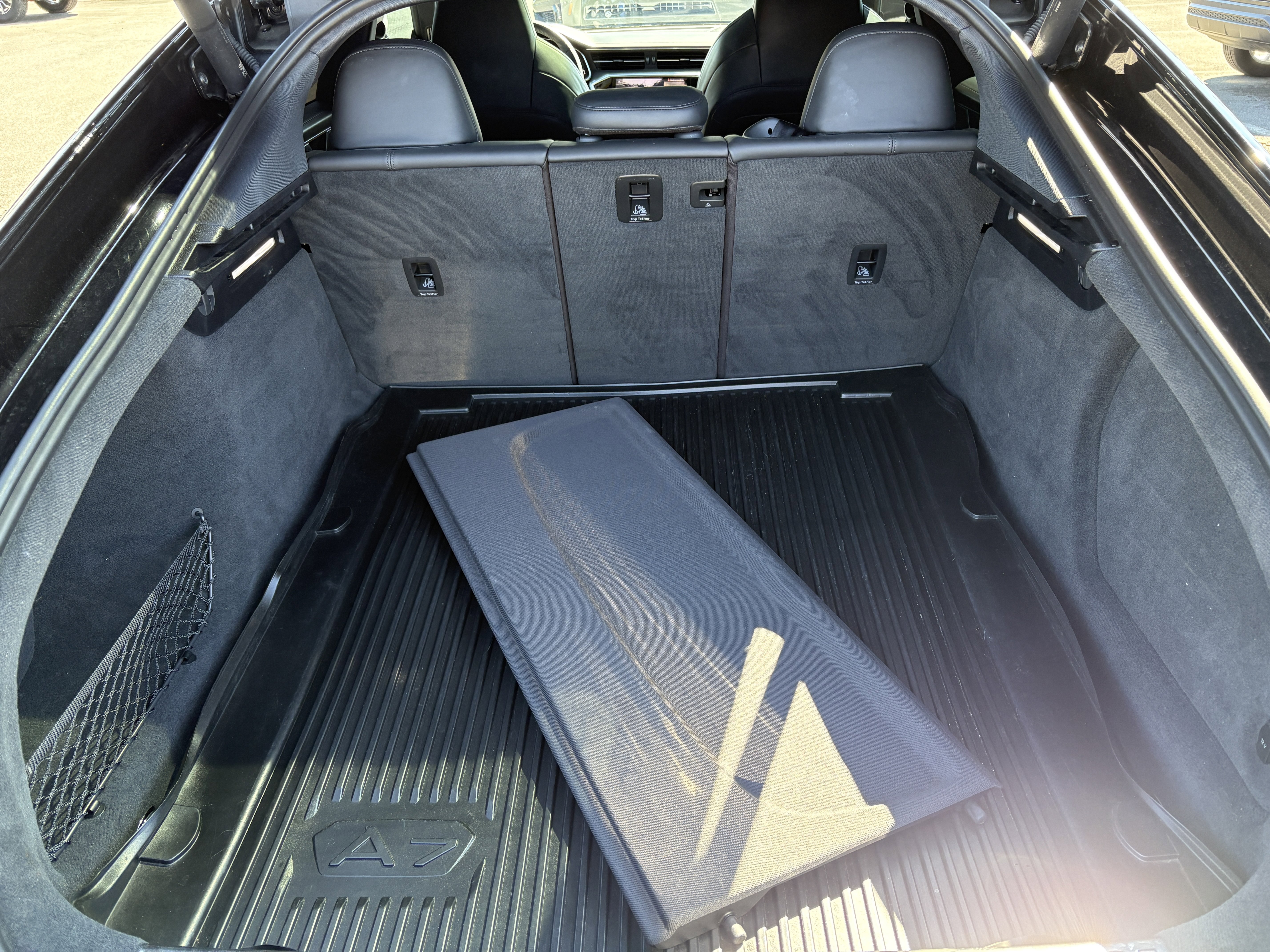 Used 2021 Audi RS 7 Sportback w/ Carbon Optic Package image 11