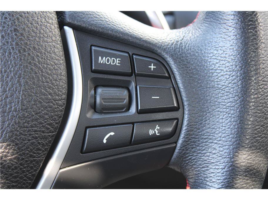 Used 2018 BMW 328d xDrive Sedan w/ Convenience Package AWD/4WD image 19