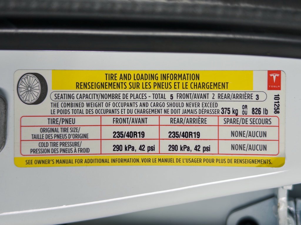 Used 2018 Tesla Model 3 Long Range image 29