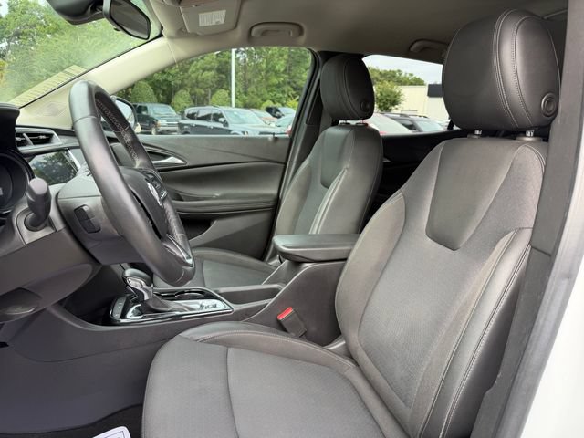 Used 2023 Buick Encore GX Select FWD image 11