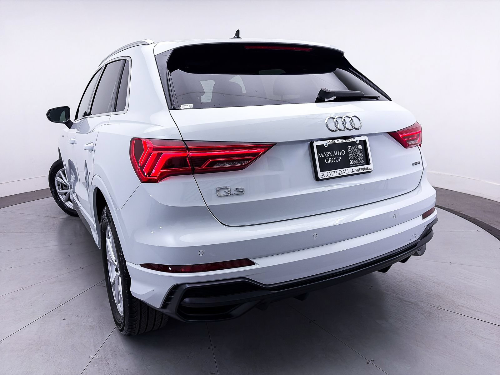 Used 2022 Audi Q3 2.0T Premium Plus AWD/4WD image 4