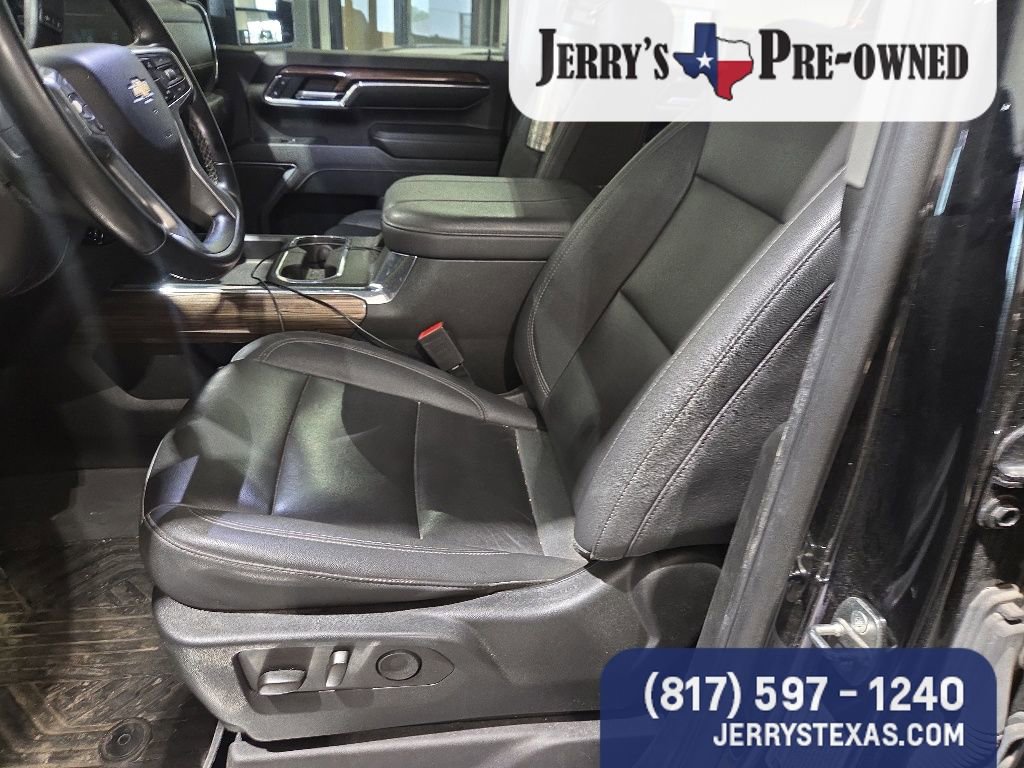 Used 2024 Chevrolet Silverado 2500 LT w/ Texas Edition AWD/4WD image 7