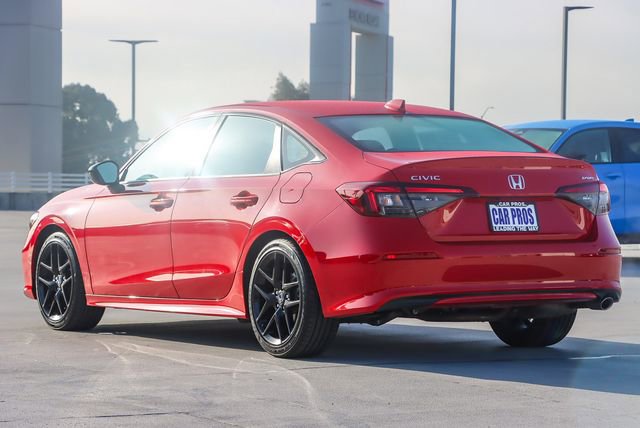 Used 2025 Honda Civic Sport image 6