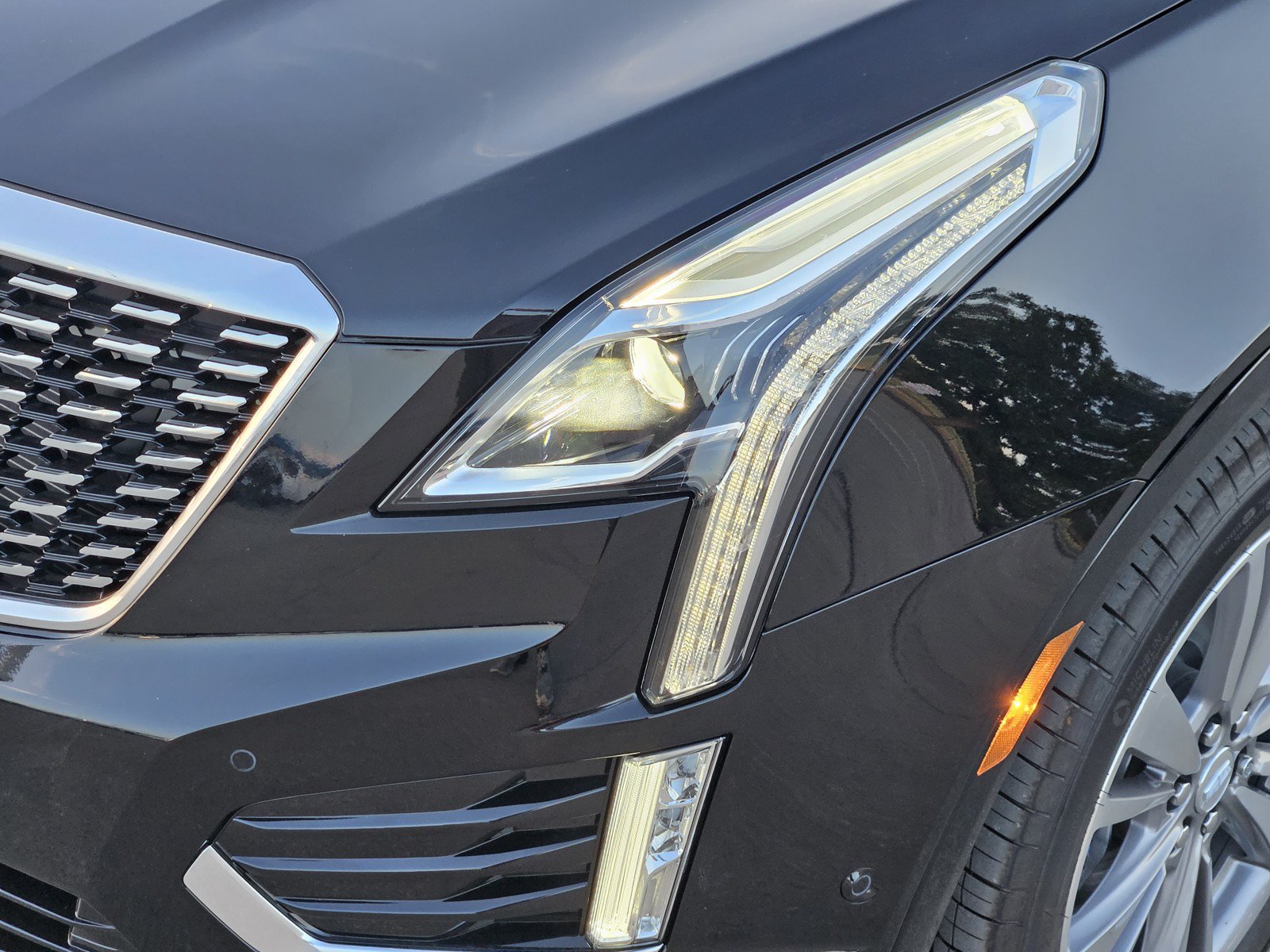New 2026 Cadillac XT5 Premium Luxury w/ Driver Assist Package AWD/4WD image 5
