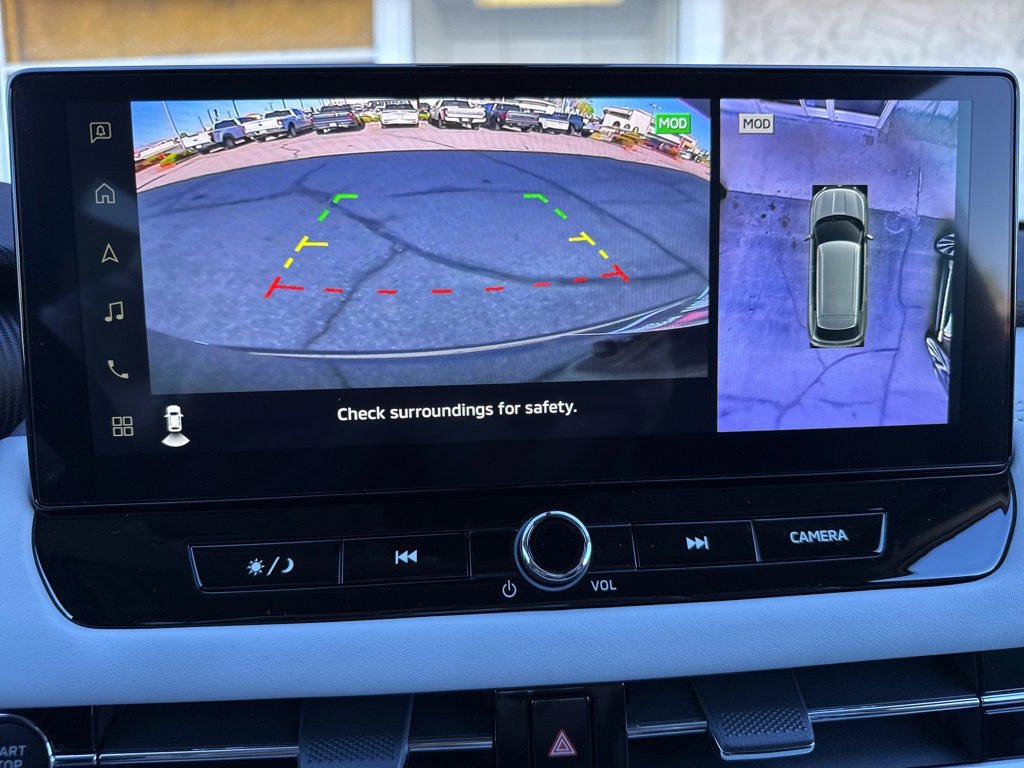 New 2025 Mitsubishi Outlander SE image 16