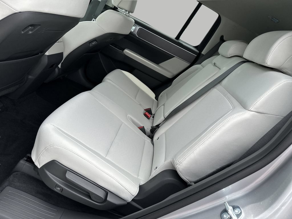 New 2026 Hyundai Santa Fe SE FWD image 21