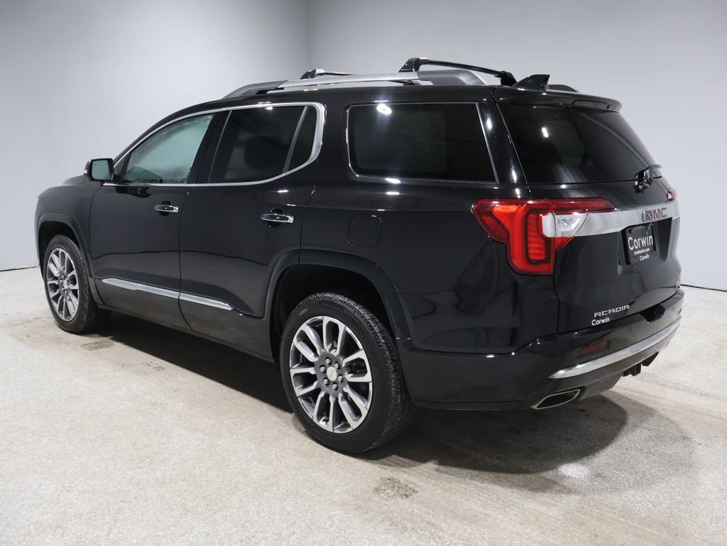 Used 2022 GMC Acadia Denali w/ GMC Pro Grade Package image 4