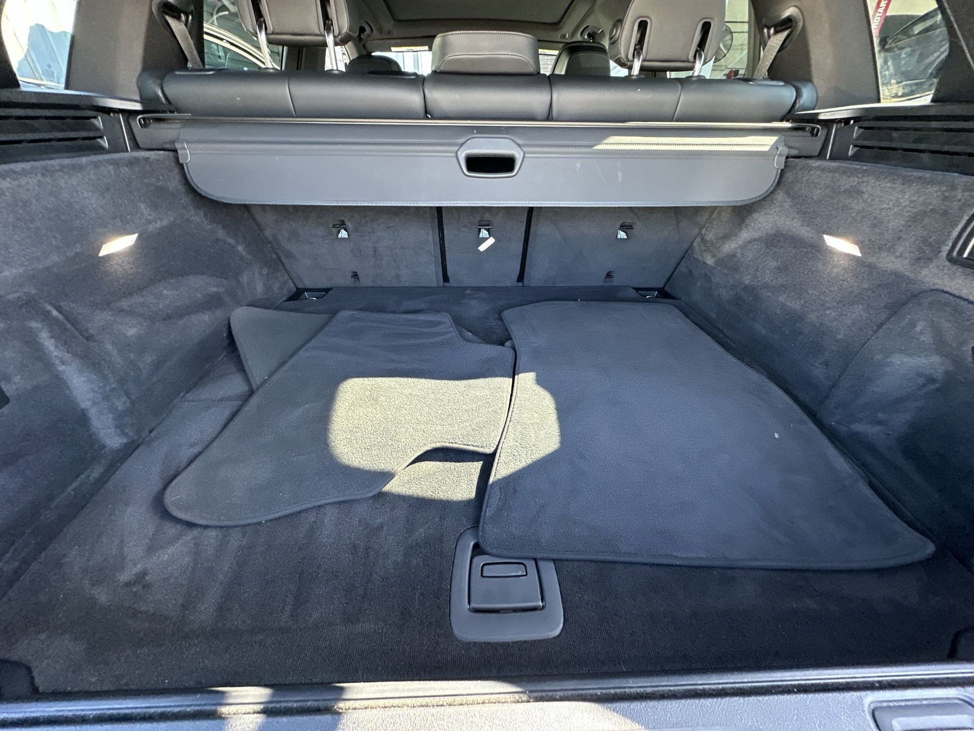 Used 2024 BMW X5 xDrive50e image 21