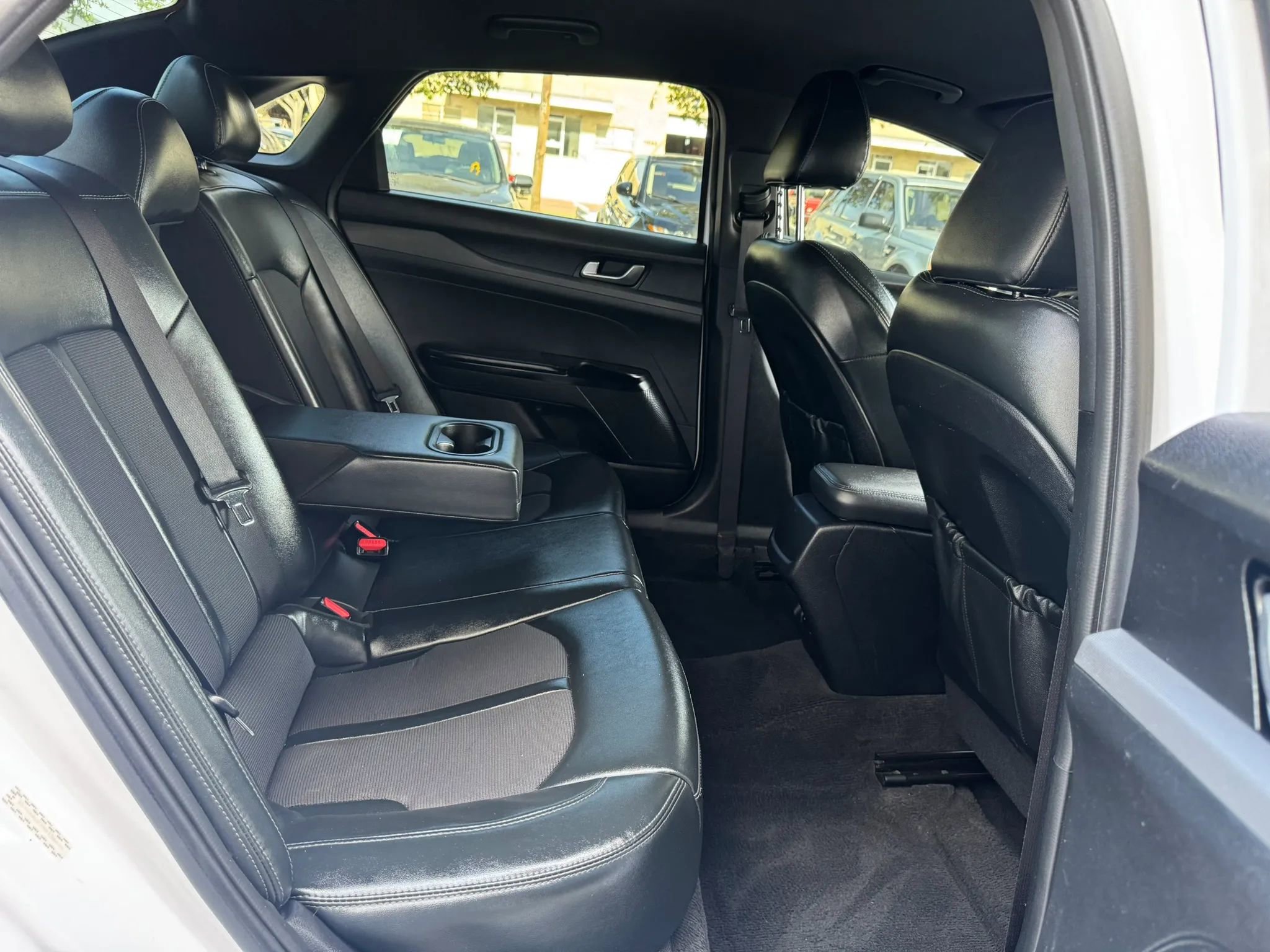 Used 2022 Kia K5 GT-Line FWD image 25