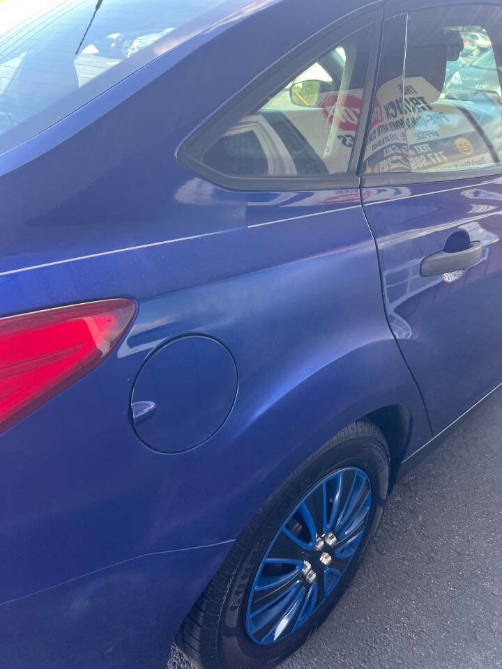 Used 2012 Ford Focus S image 6