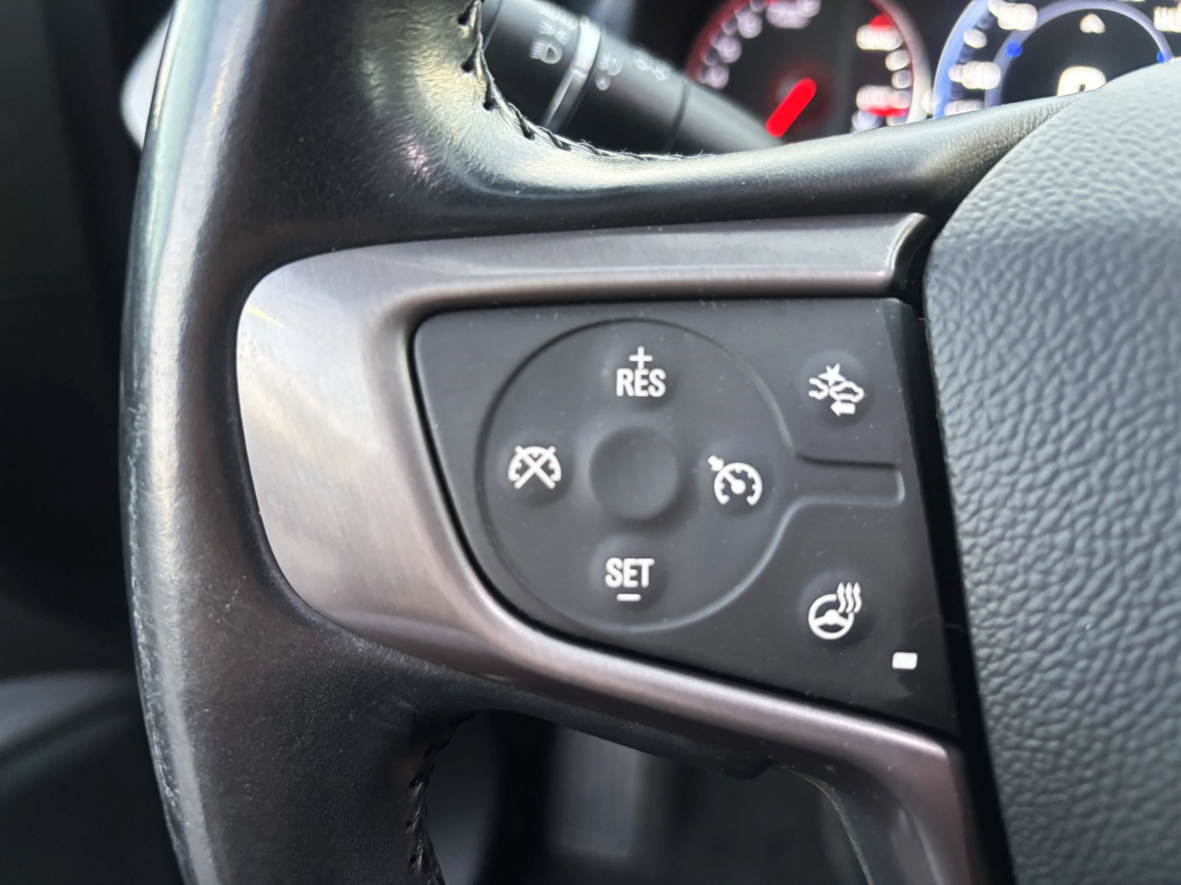 Used 2021 GMC Acadia AT4 w/ Technology Package AWD/4WD image 22