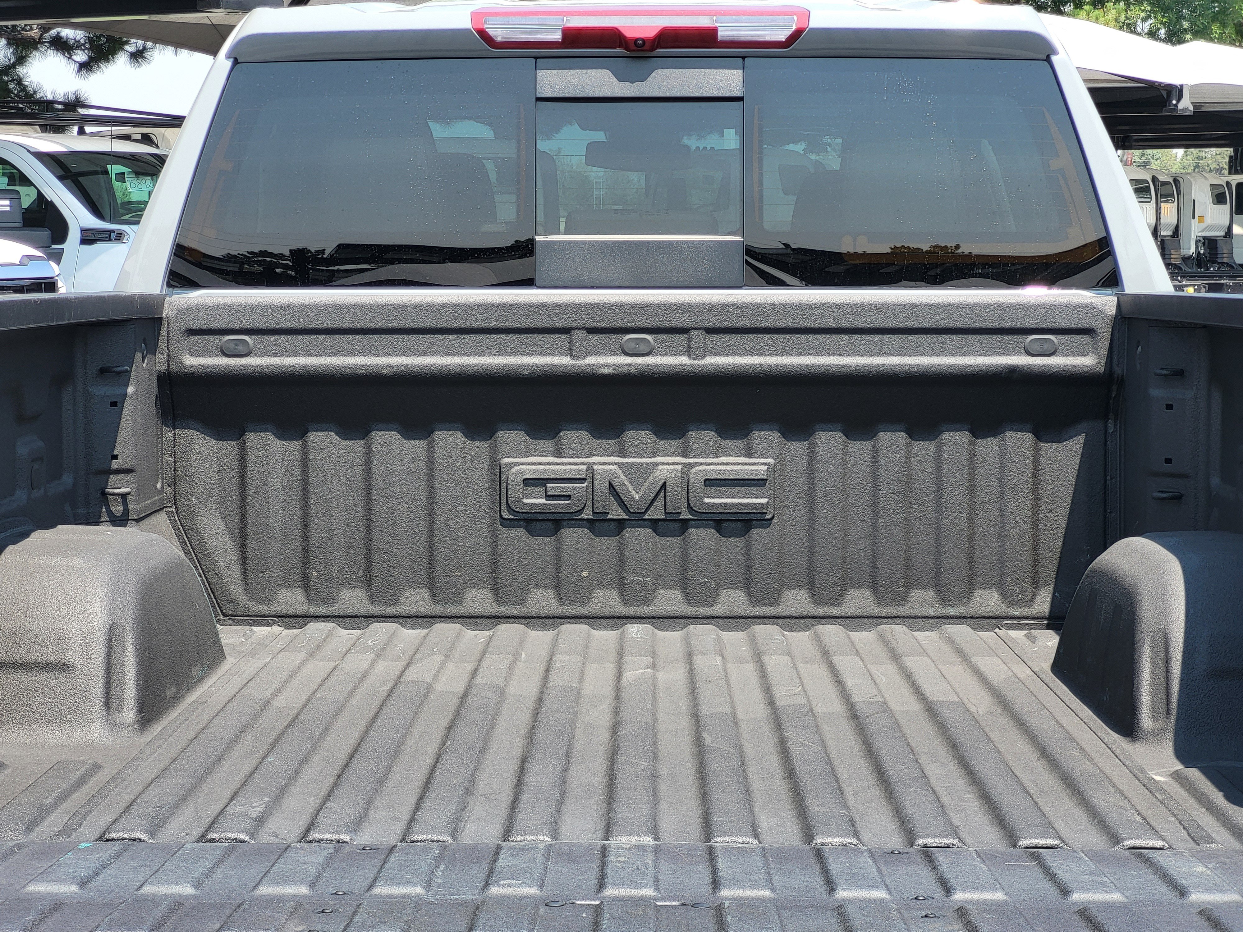 Used 2025 GMC Sierra 1500 Denali AWD/4WD image 26
