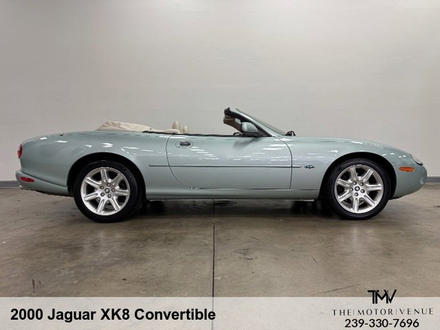 Used 2000 Jaguar XK8 Convertible image 14