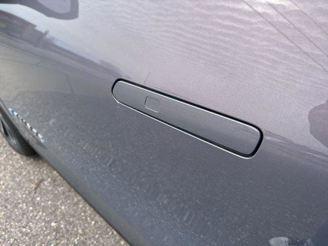 New 2026 Chevrolet Equinox EV LT image 19