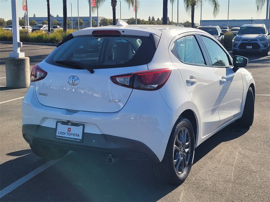 Used 2020 Toyota Yaris XLE image 4