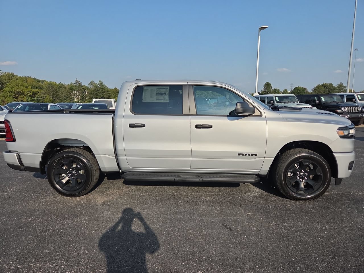 New 2026 RAM 1500 Express AWD/4WD image 28