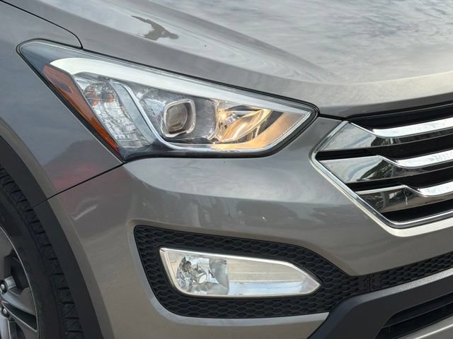 Used 2014 Hyundai Santa Fe Sport w/ Technology Package 04 FWD image 9