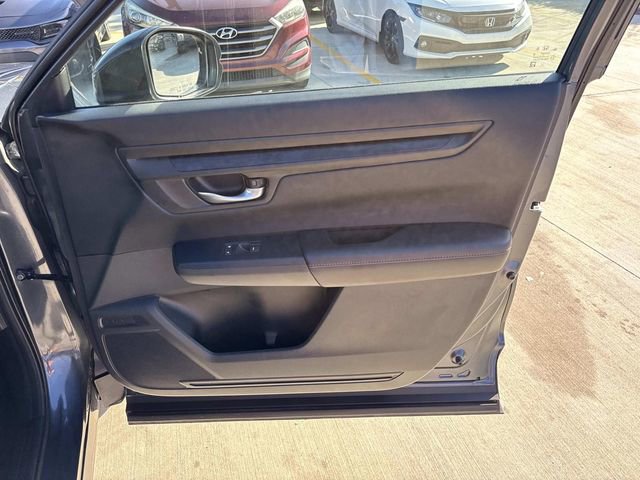 Certified 2025 Honda CR-V Sport image 13