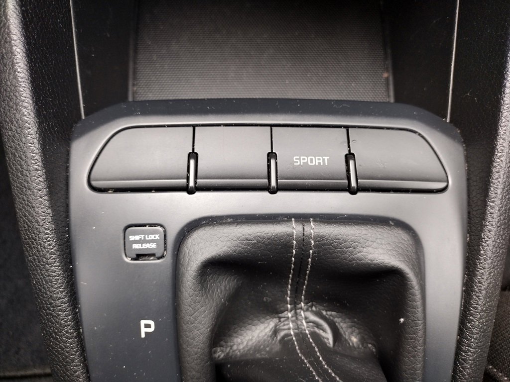 Used 2023 Kia Rio S image 28