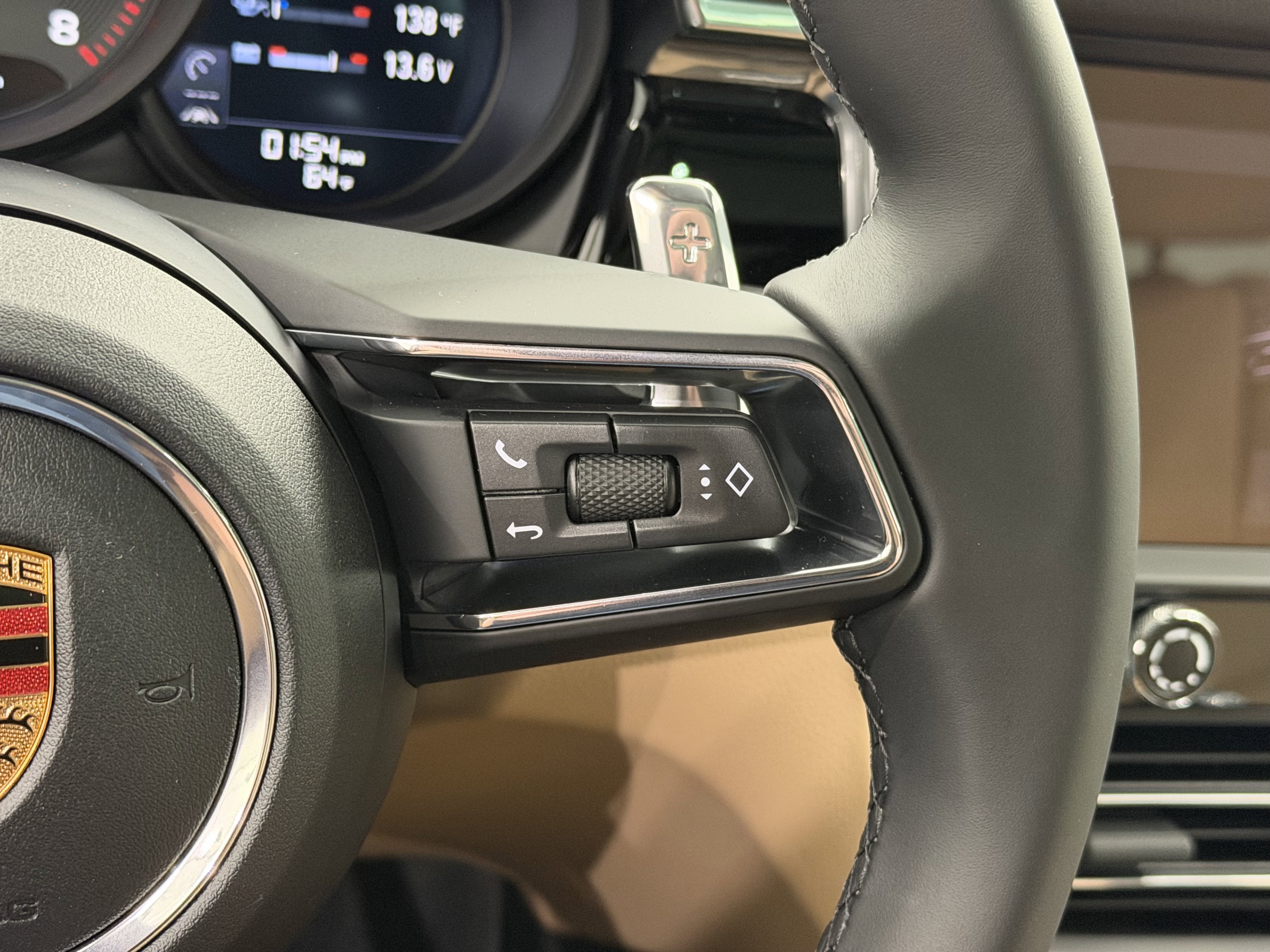 New 2026 Porsche Macan image 48