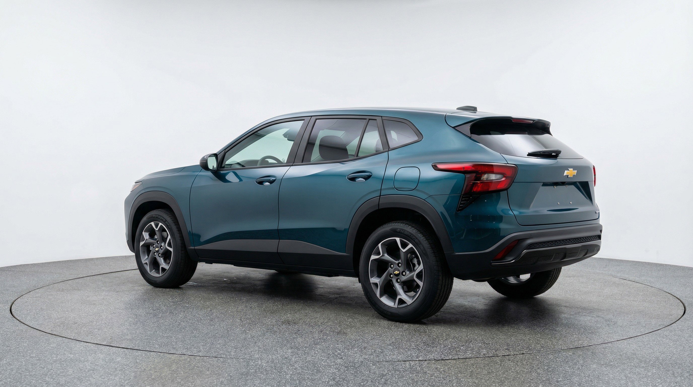 Used 2025 Chevrolet Trax LT image 6