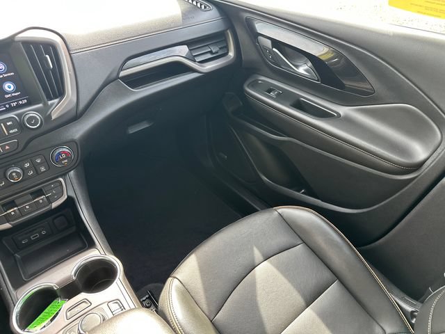 Certified 2022 GMC Terrain AT4 w/ Infotainment Package II AWD/4WD image 25