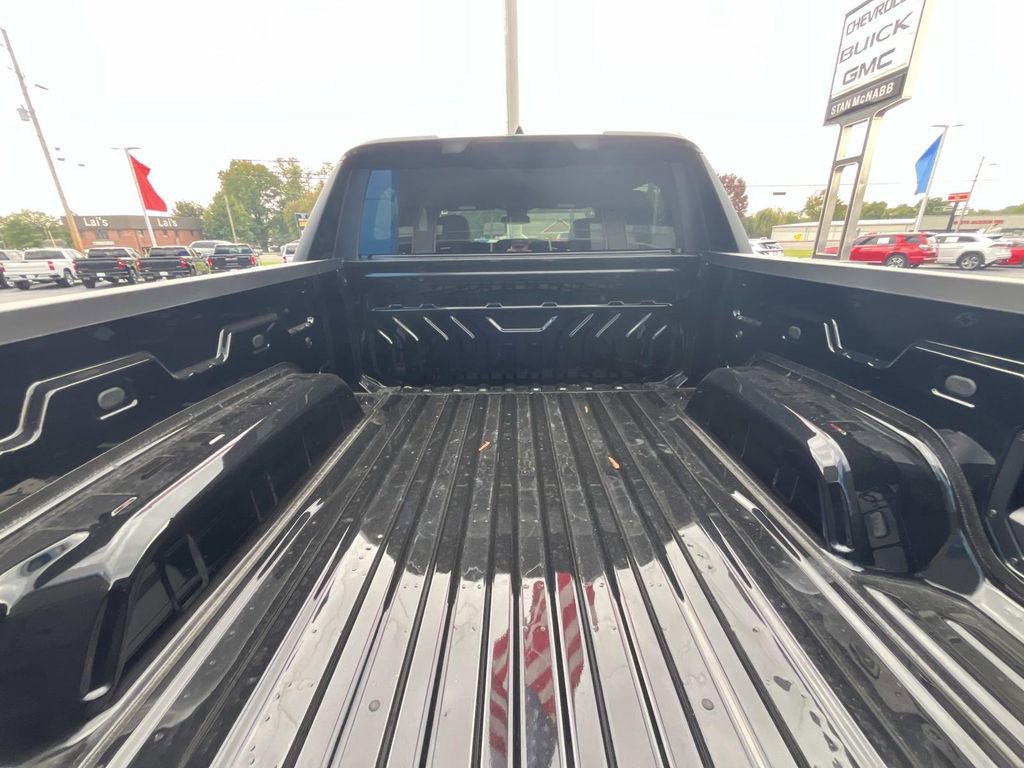 New 2026 GMC Sierra EV Elevation w/ LPO, Elevation Dark Package image 10