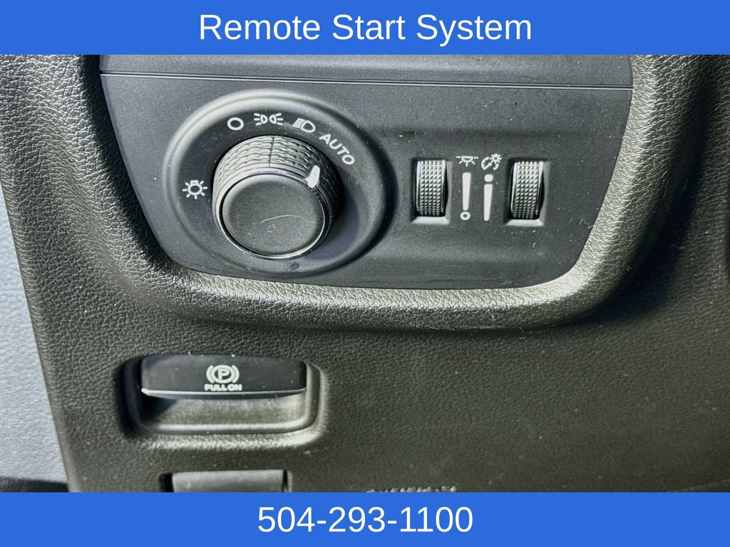 Used 2022 Jeep Grand Cherokee L Laredo w/ Luxury Tech Group I RWD image 12