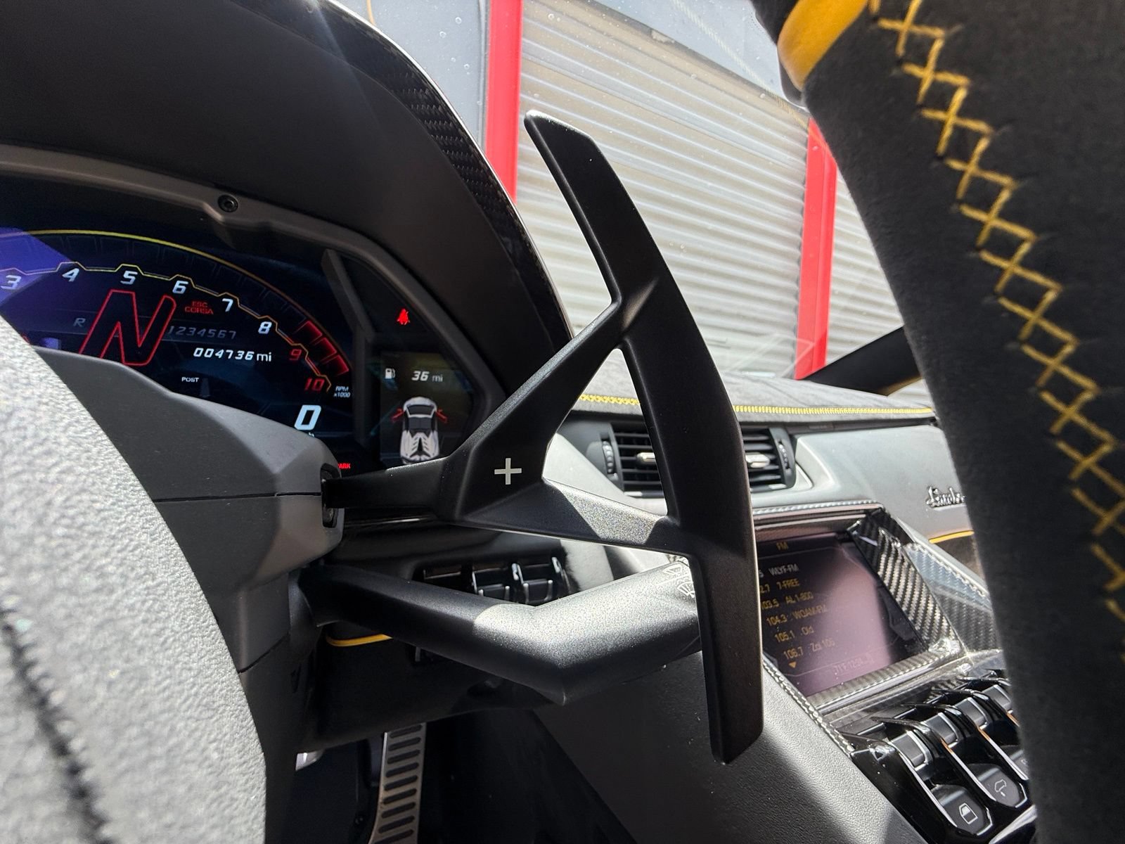 Used 2021 Lamborghini Aventador SVJ AWD/4WD image 23