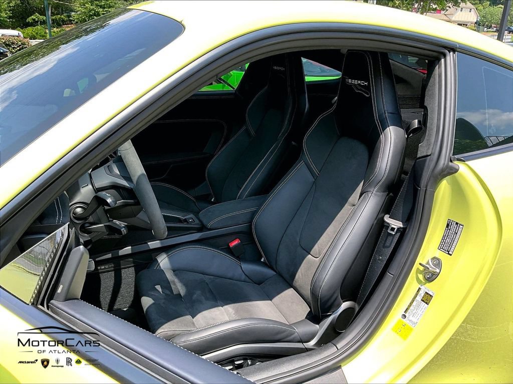 Used 2026 Porsche 911 GT3 RWD image 24