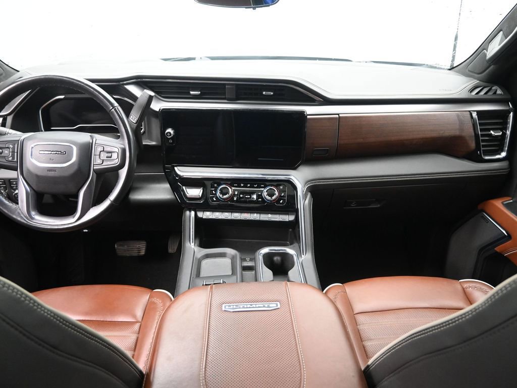 Used 2024 GMC Sierra 3500 Denali Ultimate image 25