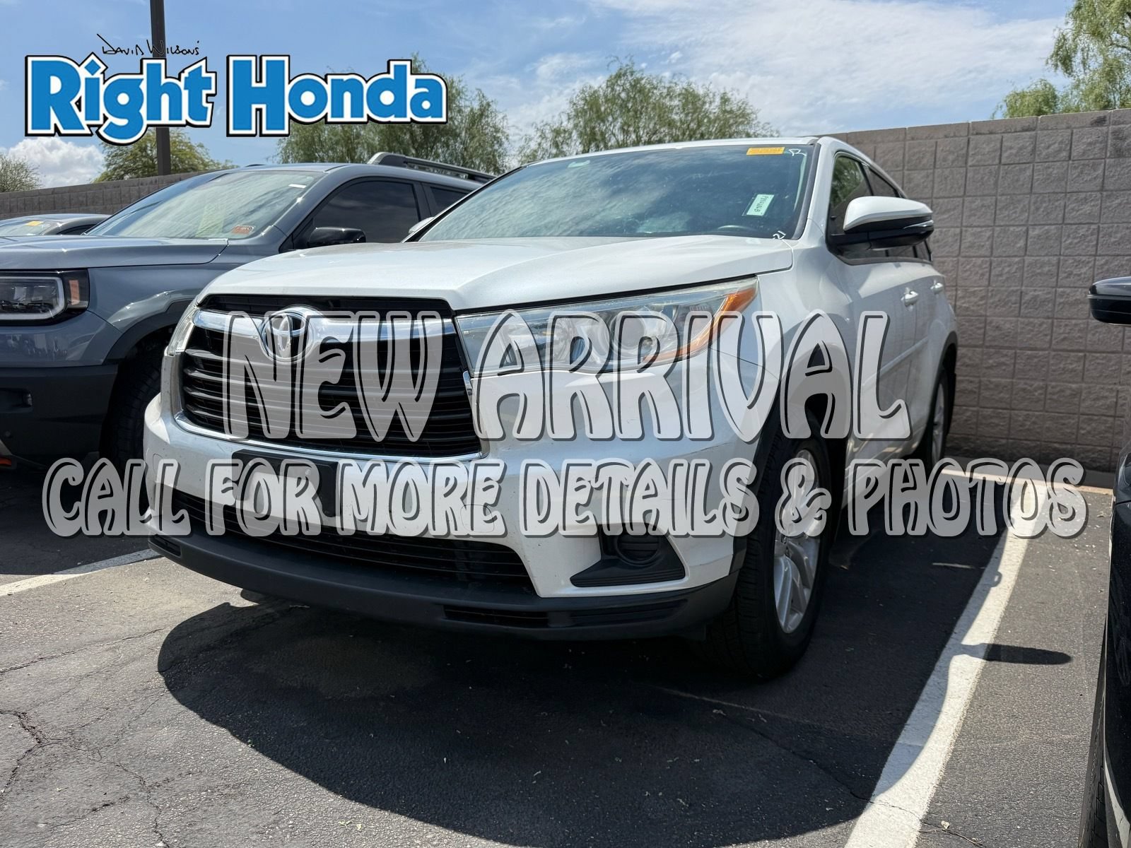 Used 2016 Toyota Highlander LE