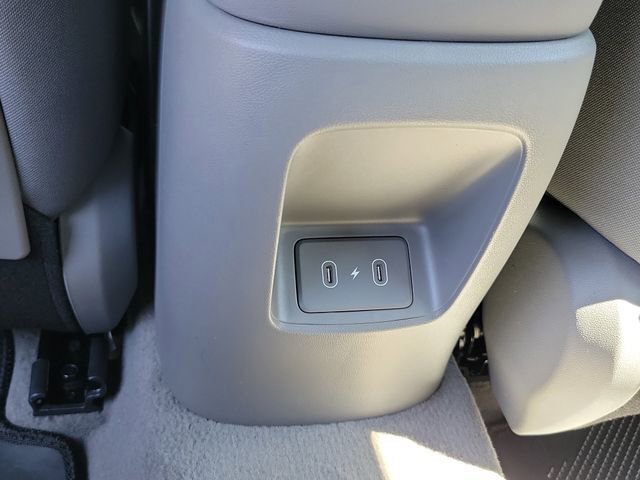 New 2026 Hyundai Elantra Sport FWD image 19