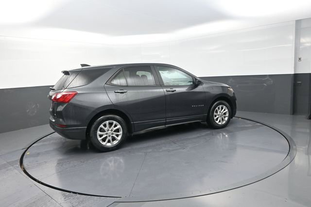 Used 2020 Chevrolet Equinox LS w/ LS Convenience Package AWD/4WD image 52