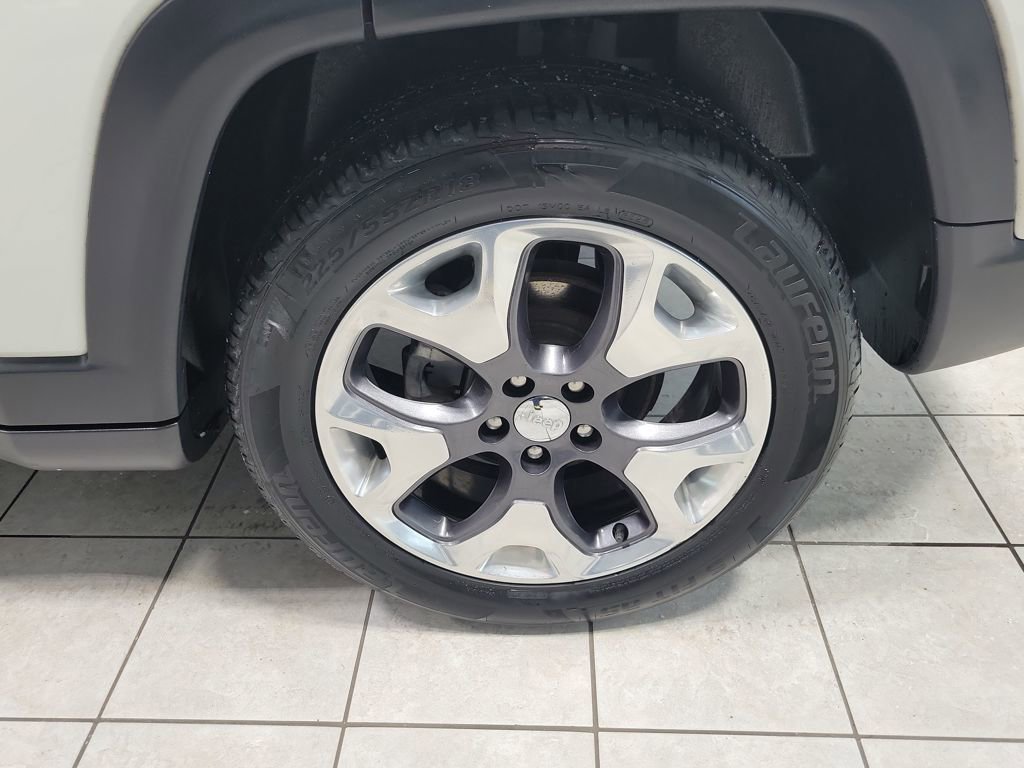 Used 2020 Jeep Compass Limited image 52