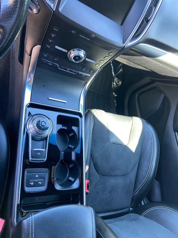 Used 2020 Ford Edge ST w/ Equipment Group 401A AWD/4WD image 18