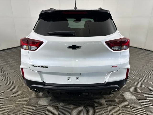 Used 2023 Chevrolet TrailBlazer RS w/ Sun and Liftgate Package image 4