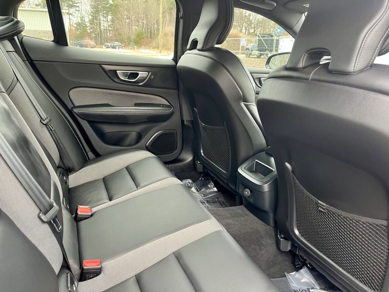 Used 2024 Volvo S60 B5 Plus image 12