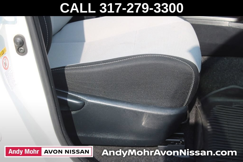 Used 2018 Toyota RAV4 XLE w/ Plus Extra Value Package AWD/4WD image 21