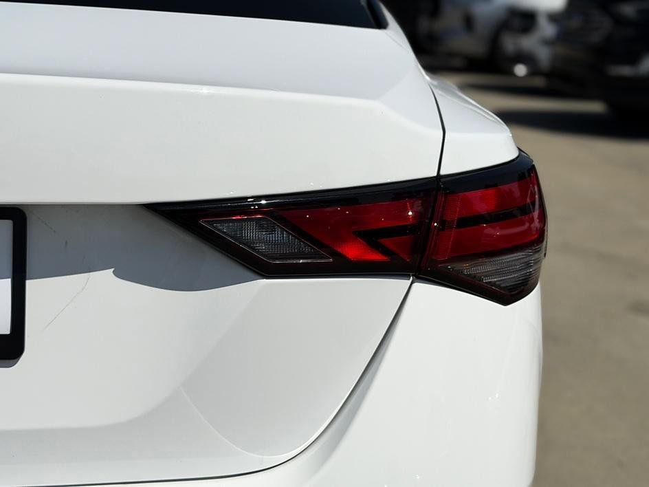 Used 2024 Nissan Sentra S w/ Lighting Package image 15