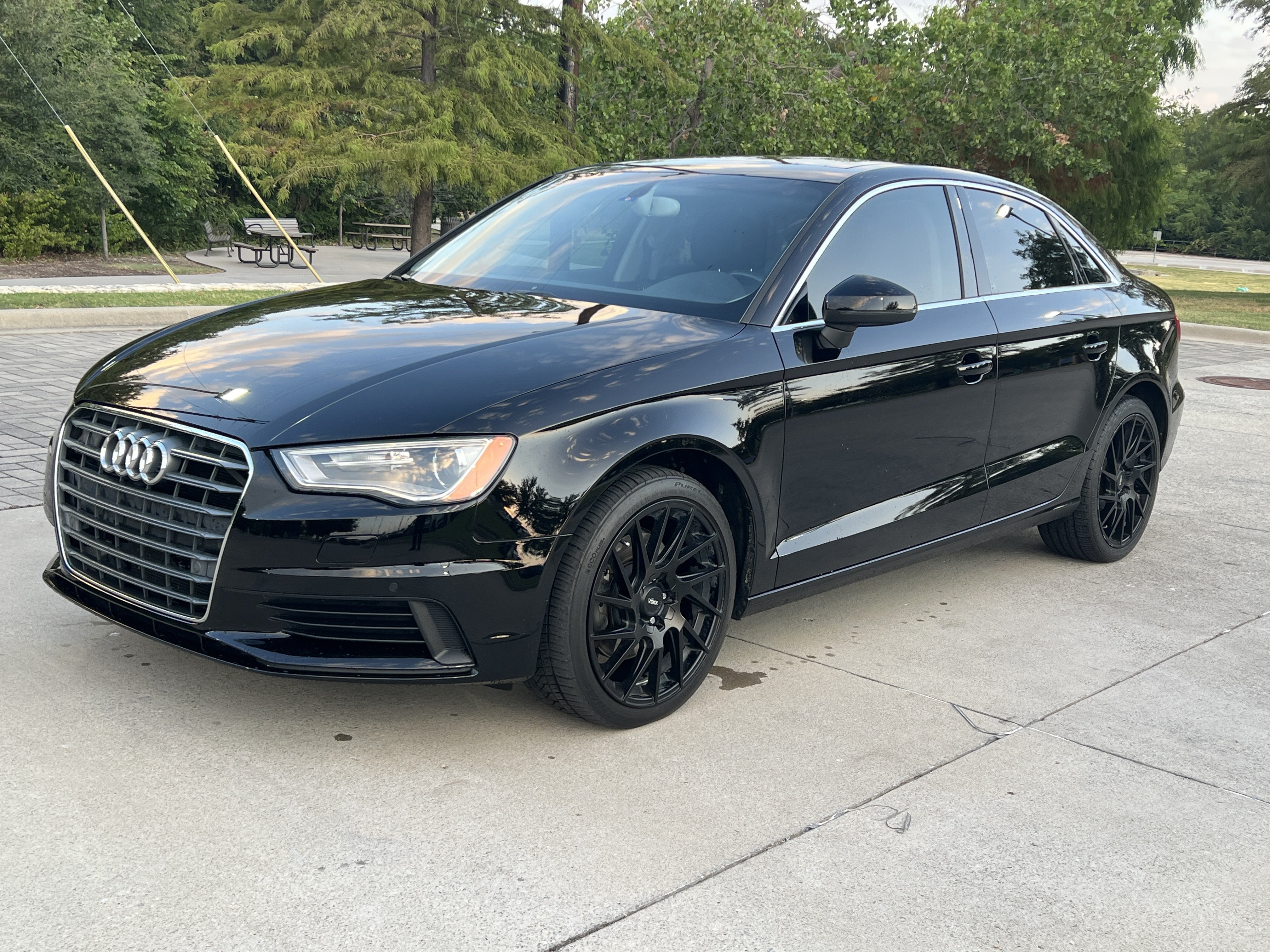 Used 2015 Audi A3 1.8T Premium w/ Driver Assistance Package FWD image 4