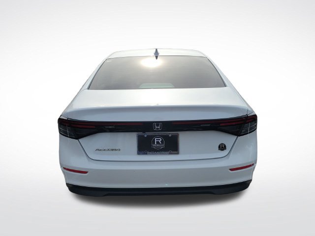 Certified 2023 Honda Accord LX image 17