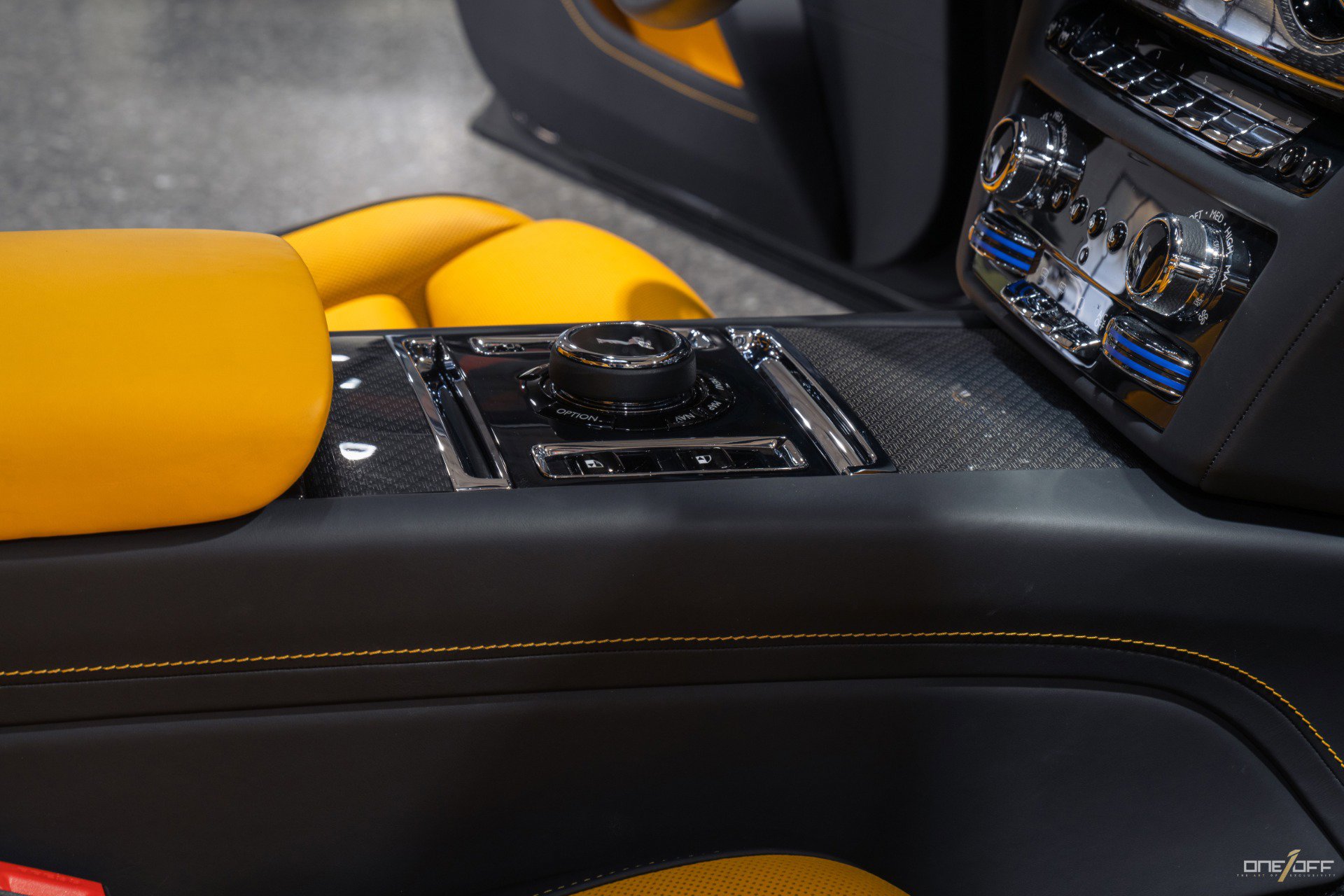 Used 2022 Rolls-Royce Ghost Black Badge image 36