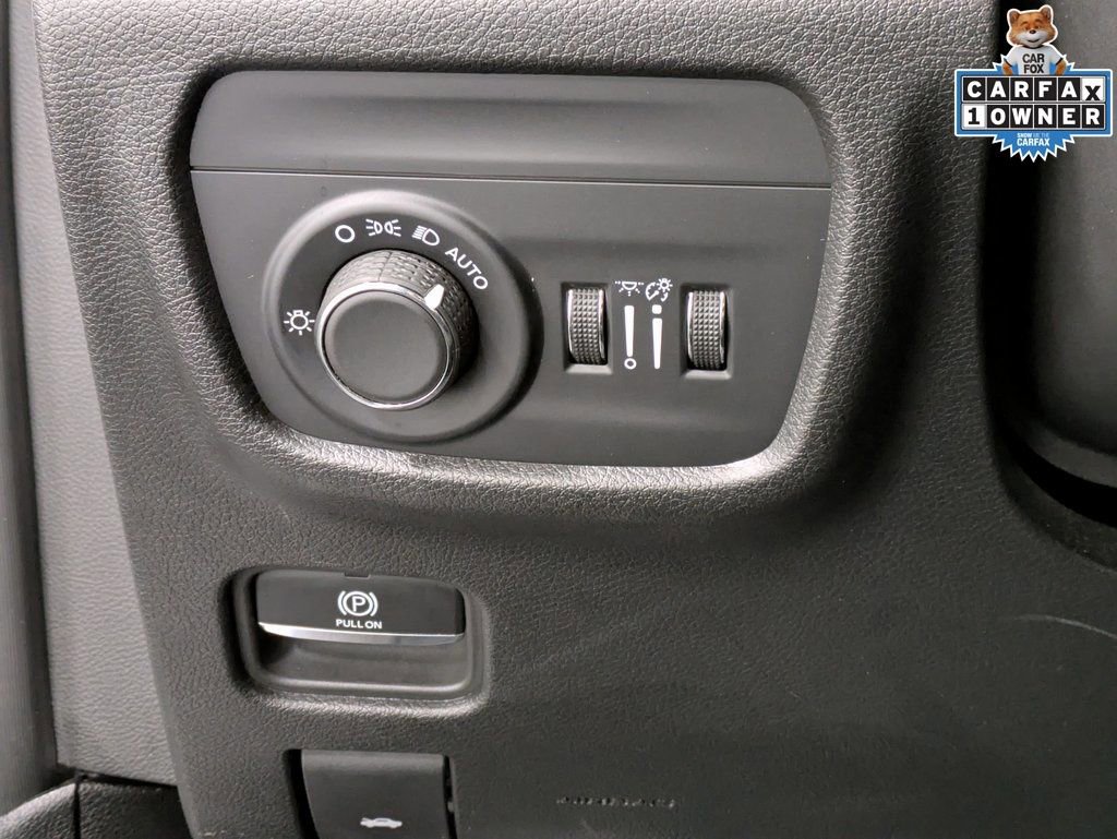 Used 2023 Jeep Grand Cherokee Altitude image 22