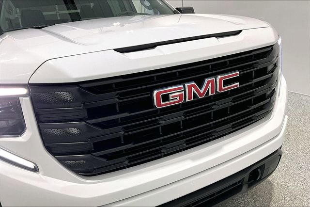 Used 2024 GMC Sierra 1500 Pro w/ Graphite Edition AWD/4WD image 35