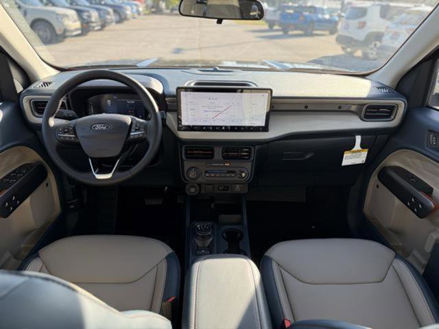 New 2025 Ford Maverick Lariat image 18